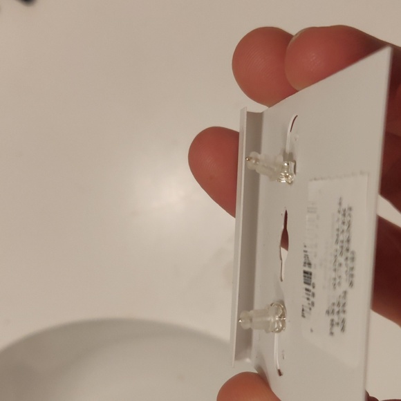 Giani Bernini Sterling silver love knot studs - Picture 2 of 5